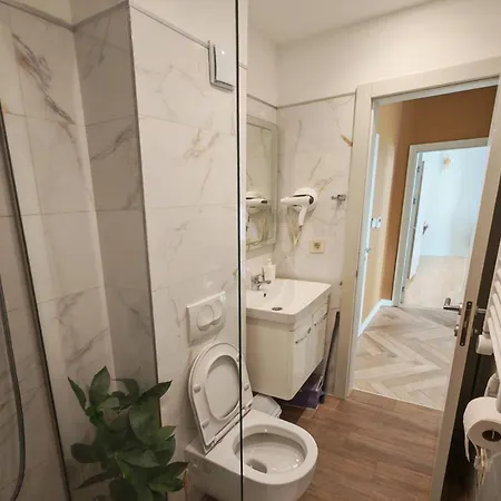 Kondor Appartamento *