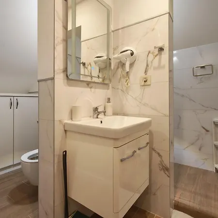 Διαμέρισμα Kondor